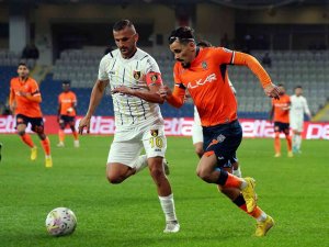 Spor Toto Süper Lig: Medipol Başakşehir: 2 - İ̇stanbulspor: 0 (Maç Sonucu)