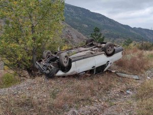 Kastamonu’da İki Otomobil Şarampole Uçtu: 1 Ölü, 1 Yaralı