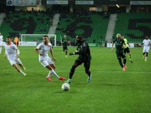 Spor Toto 1. Lig: Sakaryaspor: 3 - Adanaspor: 2