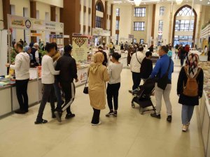 Şahinbey Kitap Fuarı’nı Yüz Binlerce Kişi Ziyaret Etti