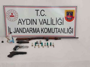 Ortaklar’da Pkk’yı Simgeleyen Bez Parçası Ele Geçirildi