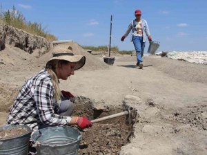 Oluz Höyük’te İki Bin 600 Yıllık Med Dönemi Eserleri Bulundu