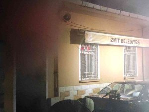 55 Yıllık Camide Yangın