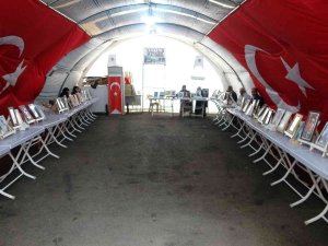 Evlat Nöbeti Bin 141 Gündür Kararlılıkla Devam Ediyor