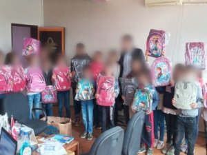 Eğitim İçin Seferber Oldular, 3 Bin 200 Öğrencinin Yıllık Kırtasiye İhtiyacı Karşılandı