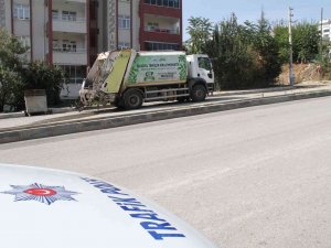 Elazığ’da Çöp Toplama Aracının Çarptığı Kadın Hayatını Kaybetti