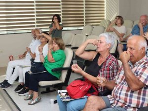 Zeytinyağı Tadım Eğitimleri Sürüyor