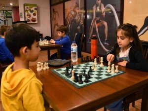 Satranç Kursuna Yoğun İlgi