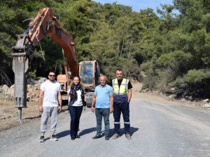 Yk Enerji, Çamlıca Köyü’nün Yol Sorununu Çözdü