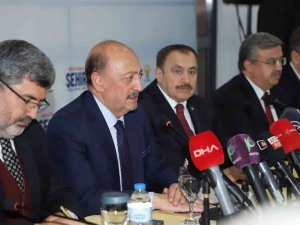 Bakan Bilgin: "Asgari Ücretin İstihdama Negatif Bir Etkisi Yok"