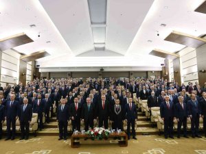 Cumhurbaşkanı Erdoğan, Aym Üyesi Muhterem İ̇nce’nin Yemin Törenine Katıldı