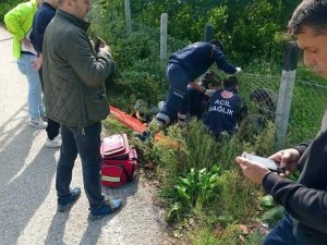 Motosikletiyle Şarampole Yuvarlanan Genç Ağır Yaralandı