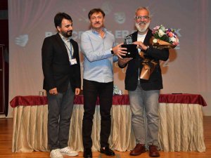 Bahçelievler Gençlik Tiyatro Akademisi Başlıyor