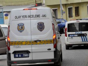 Evde Tek Bırakılan Çocuk Ölü Bulundu