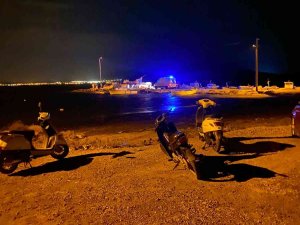 Urla’da Tekneden Düşen Balıkçıyı Arama Çalışmaları Başlatıldı