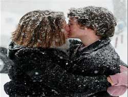 5 ay boyunca öpüşmeyin!