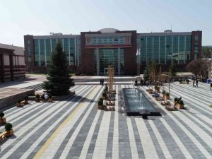 Esogü Öğretim Üyeleri Dünyanın En Etkili Bilim İnsanları Arasında