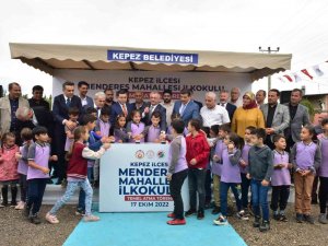 Kepez’de 32 Derslikli Okulun Temeli Öğrencilerle Atıldı