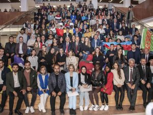 Türk Asrına Yolculukta Üniversiteler Tarihi Sorumluluk Üstleniyor