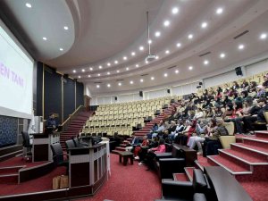 Karatay Belediyesinde Farkındalık Seminerleri Devam Ediyor