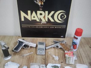 Uyuşturucu Sattığı Gerekçesiyle Yargılanan Sanığı Savunması Da Kurtarmadı