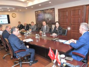 Vali Elban: "Üniversiteli Öğrencilerimiz Bizim Emanetimizdir"