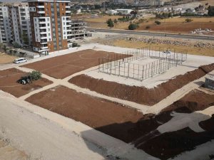 Karaköprü’de Yeni Spor Sahalarının Yapım Çalışmaları Sürüyor