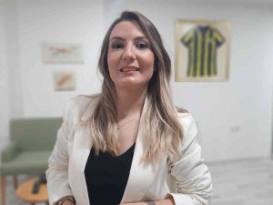 Burcu Güneş’in Üvey Annesine Açtığı Tapu Davasında Karar: Mahkeme Davanın Reddine Hükmetti