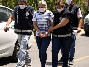 Rezidansta Kocasını Öldüren Kadın Tahliye Edildi