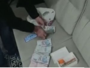 Fetö Operasyonunda Yarım Milyona Yakın Para Ve Altın Ele Geçirildi