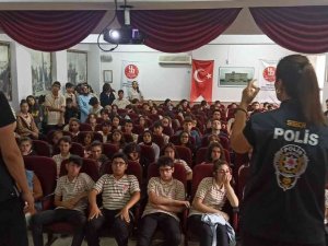 Liseli Gençler Siber Suçlara Karşı Bilgilendirildi