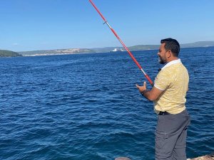 Çanakkale’de Olta Balıkçıları Balık Azlığından Dertli