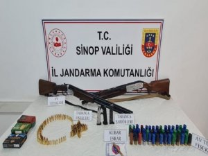 Sinop’ta 4 İlçede Torbacı Operasyonu: 8 Kişiye Gözaltı