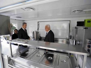Büyükşehir Mobil İkram Araç Sayısını 4’e Çıkardı