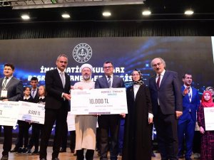 Kütahya Ahteri İ̇mam-hatip Ortaokulu ’Başarılı Örnekler Sergisi’nde Türkiye Birincisi Oldu