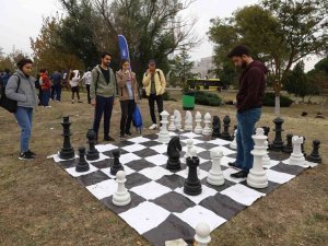 Bursa’da Üniversitelilere ‘Hoş Geldin’ Şöleni