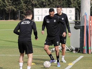 Altay’da Erzurumspor Maçı Hazırlıkları Başladı