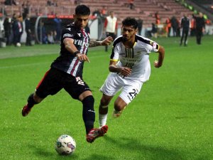 Ziraat Türkiye Kupası: Samsunspor: 3 - Muş 1984 Muşspor: 0