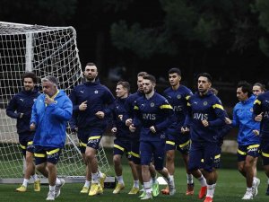 Fenerbahçe, Medipol Başakşehir Maçı Hazırlıklarını Sürdürdü