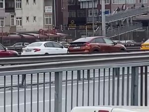 E5’te Geri Geri Giden Araç Trafiği Tehlikeye Attı