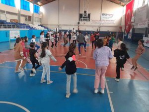 Gediz’de İlkokullarda Spor Dalı Eğitimi Projesi Başladı