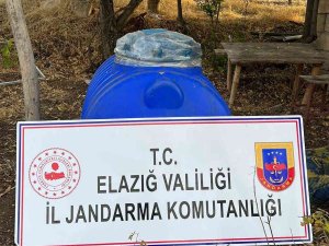 Elazığ’da Bin Litre Kaçak Şarap Ele Geçirildi