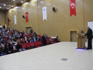 Başkan Pekmezci, Bayburt Üniversitesinin 2022-2023 Akademik Yılı Açılış Törenine Katıldı