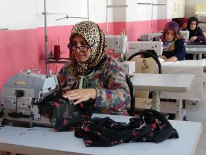 Muş’ta Kadınlar Devlet Kursuyla Meslek Öğreniyor