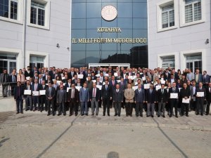 Kütahya’da 30 Okula Altın, 135 Okula Gümüş Rozet