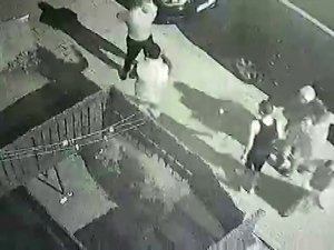 Ataşehir’de Kavgaya Müdahale Eden Akraba Kurşun Yağdırdı