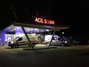 Yola Atlayan Çocuğa Araba Çarptı