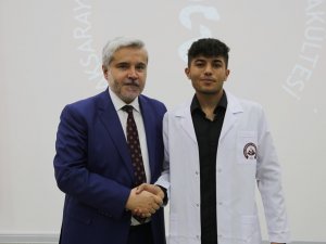 Asü’de 62 Öğrenci Beyaz Önlük Giyerek Mesleğe İlk Adımını Attı