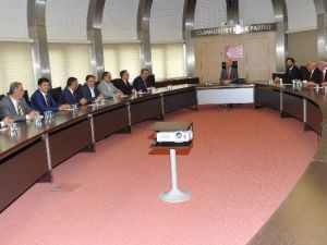 Kılıçdaroğlu, Doğu Ve Güneydoğu İllerinden Gelen Ticaret Ve Sanayi Odası Başkanlarıyla Görüştü
