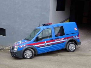 Çocuklarını Görmeye Gitti, Eski Eşinin Erkek Arkadaşı Bıçakladı